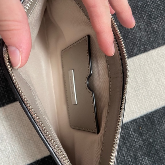 SOLD Tory Burch silver sequin wristlet - Picture 5 of 5